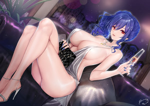 碧蓝航线,obiwan,前发,露肩,青发,露胸,cleavage,连衣裙,发饰,holding,巨乳,坐姿